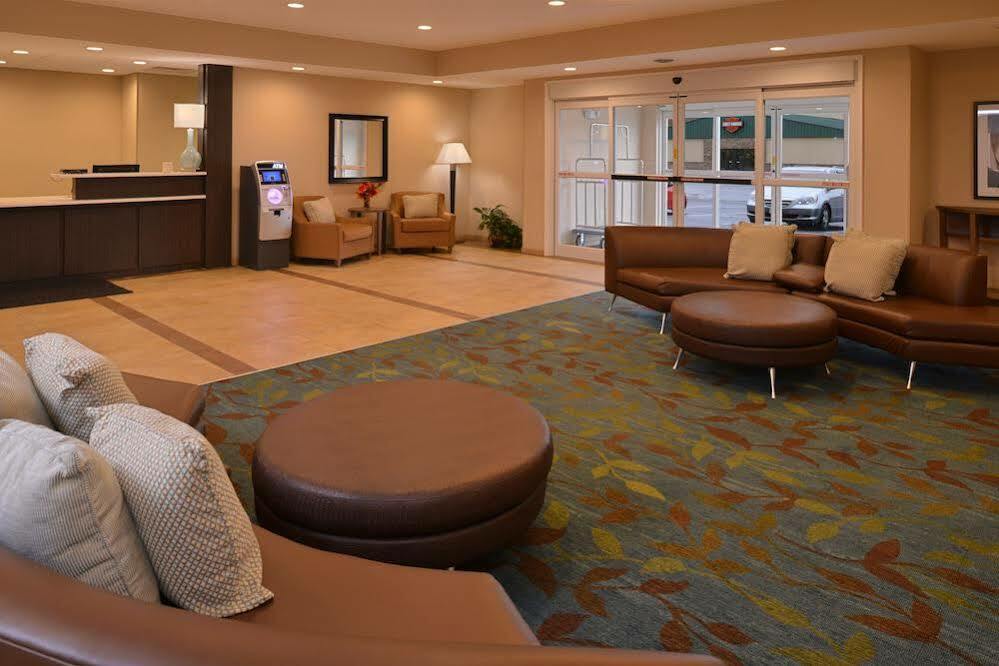 Candlewood Suites Morgantown-Univ West Virginia By Ihg Westover Exterior photo